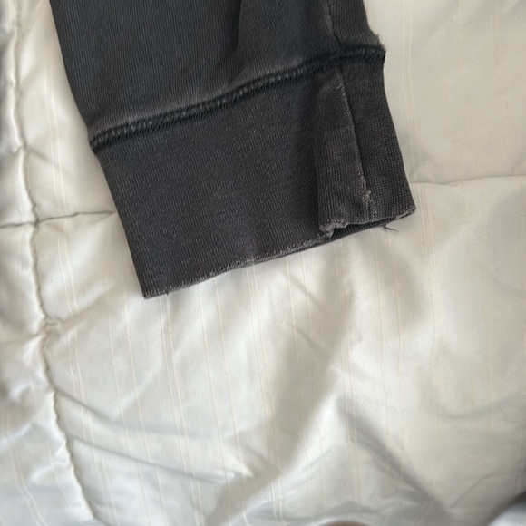 Stussy distressed sweater - Picture 5 of 7